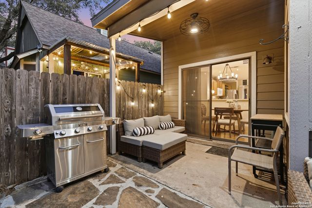 4239 Shady Tree, San Antonio, TX 78247