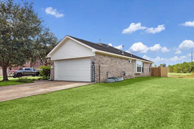 1805 Clover Patch Lane, Alvin, TX 77511