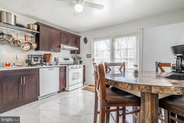 315 EVERGREEN AVE, Cherry Hill, NJ 08002