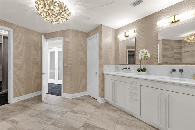 260 S OSCEOLA AVENUE 709, Orlando, FL 32801