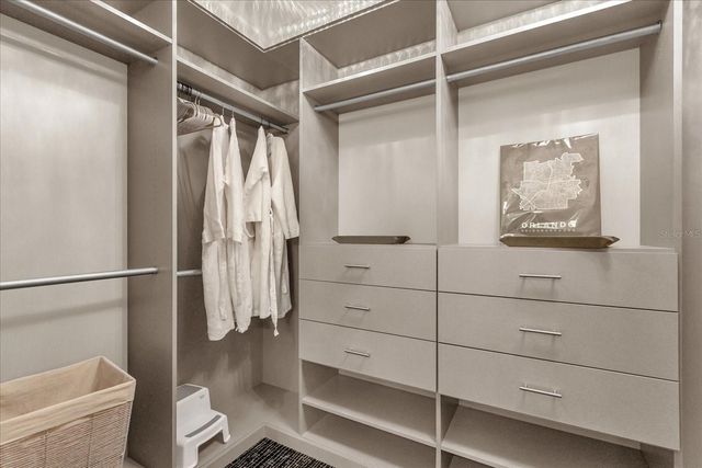 260 S OSCEOLA AVENUE 709, Orlando, FL 32801