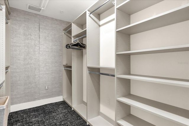 260 S OSCEOLA AVENUE 709, Orlando, FL 32801