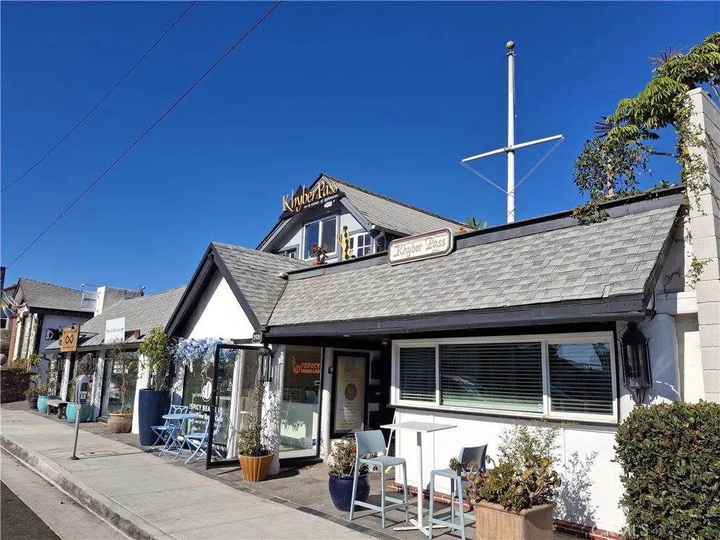 1970 S Coast Hwy 3, Laguna Beach, CA 92651