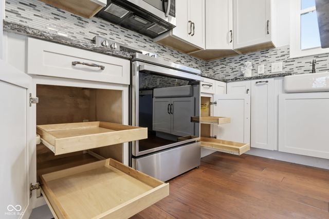 5250 Ivy Hill Drive, Carmel, IN 46033