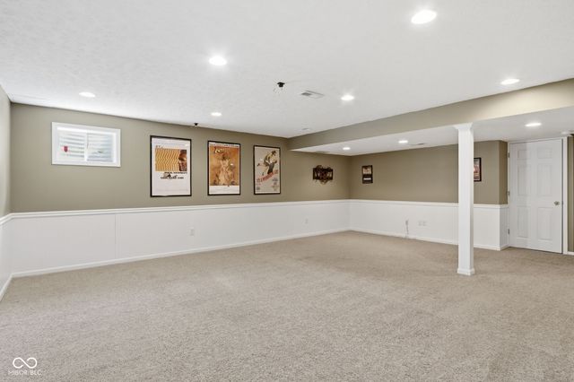 5250 Ivy Hill Drive, Carmel, IN 46033