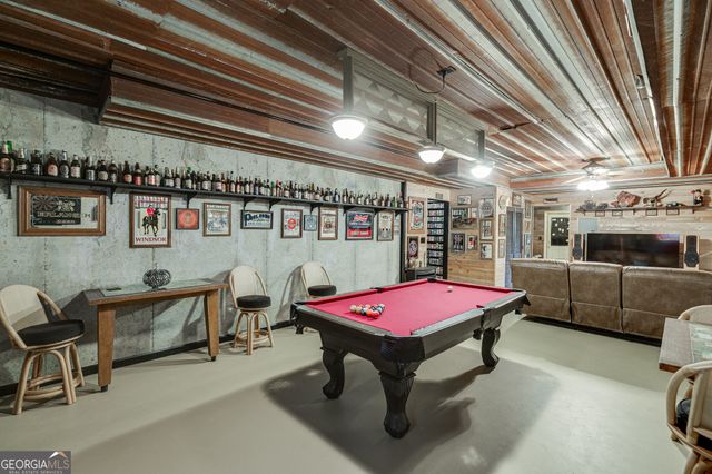 1950 E Bay Street, Hoschton, GA 30548