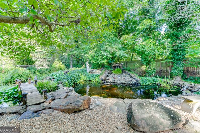1950 E Bay Street, Hoschton, GA 30548