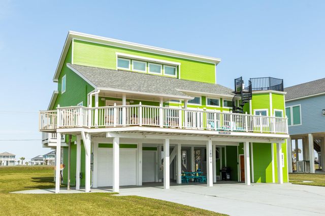 18314 E De Vaca, Galveston, TX 77554