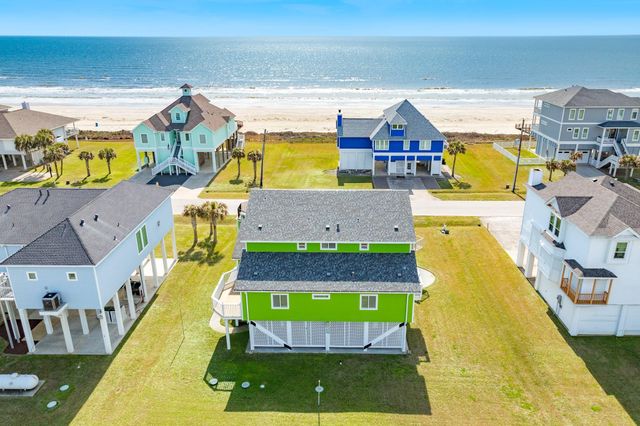 18314 E De Vaca, Galveston, TX 77554