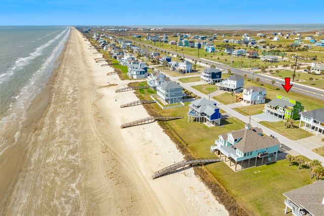 18314 E De Vaca, Galveston, TX 77554