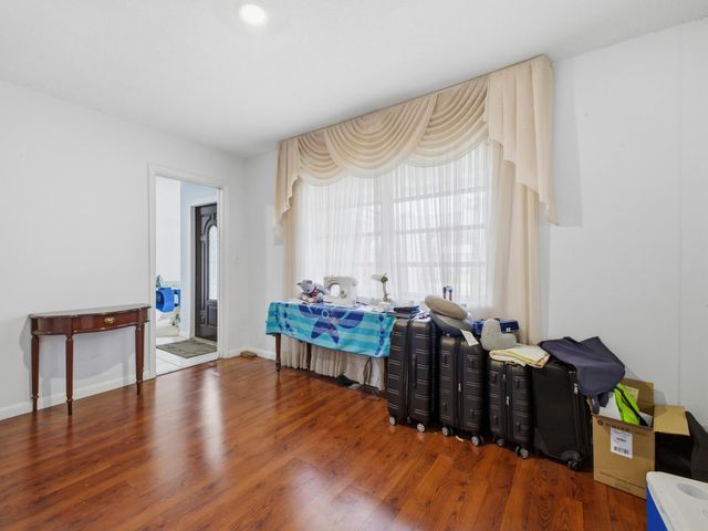 10325 NW 42nd Drive, Coral Springs, FL 33065