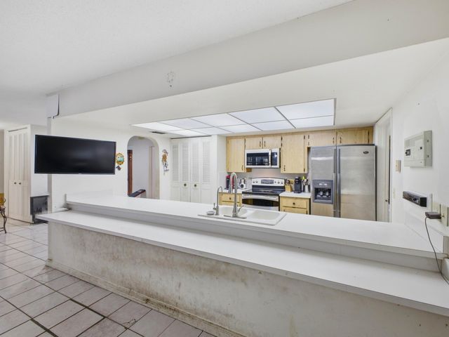 10325 NW 42nd Drive, Coral Springs, FL 33065