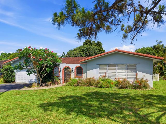 10325 NW 42nd Drive, Coral Springs, FL 33065