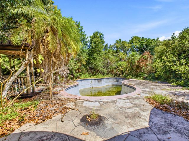 10325 NW 42nd Drive, Coral Springs, FL 33065