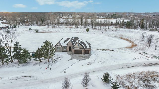 68651 Lake Angela Pointe Street, Richmond, MI 48062