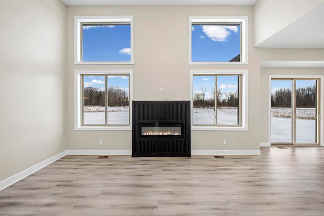 68651 Lake Angela Pointe Street, Richmond, MI 48062