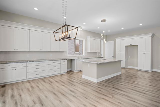 68651 Lake Angela Pointe Street, Richmond, MI 48062