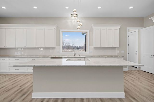 68651 Lake Angela Pointe Street, Richmond, MI 48062