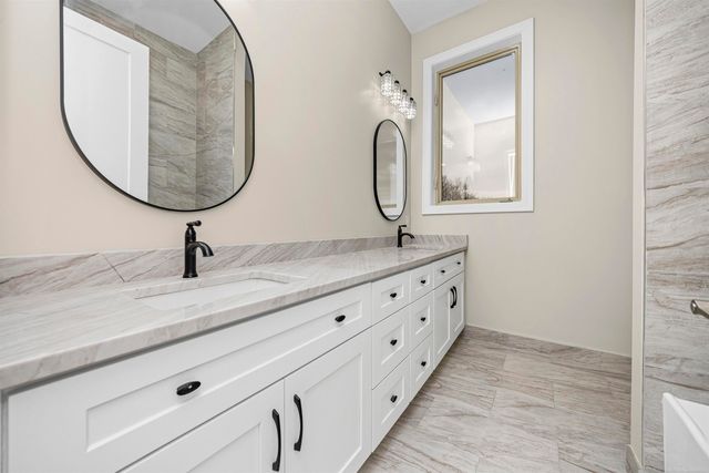 68651 Lake Angela Pointe Street, Richmond, MI 48062