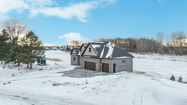 68651 Lake Angela Pointe Street, Richmond, MI 48062