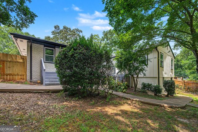 3971 Honeysuckle Drive, Smyrna, GA 30082