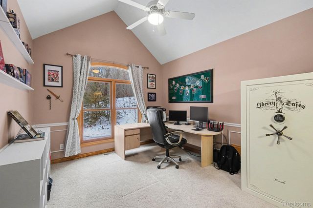 10151 Walnut Shores Drive, Fenton, MI 48430