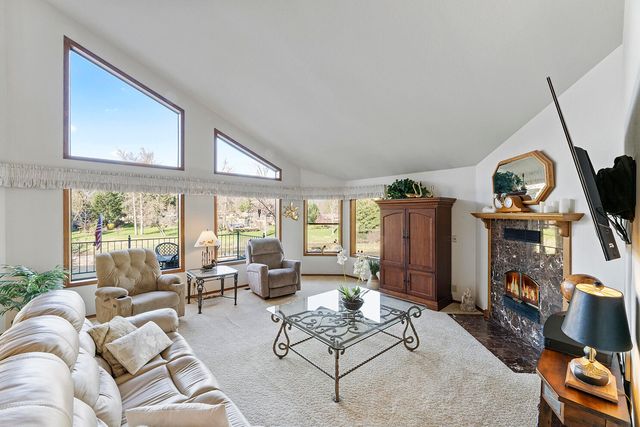 1352 E Park Street, Grants Pass, OR 97527