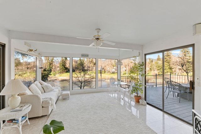 1352 E Park Street, Grants Pass, OR 97527