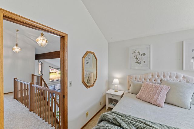 1352 E Park Street, Grants Pass, OR 97527