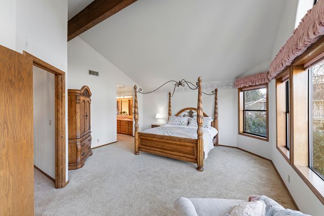 1352 E Park Street, Grants Pass, OR 97527