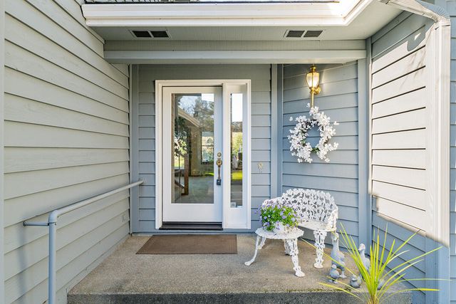 1352 E Park Street, Grants Pass, OR 97527