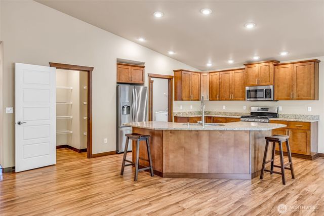10787 Armada Avenue NW, Silverdale, WA 98383