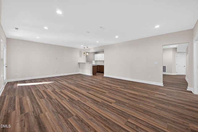 400 White Iris Loop, Cary, NC 27519