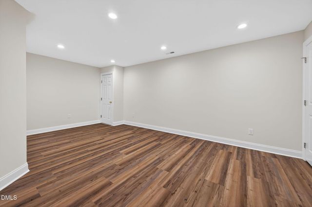 400 White Iris Loop, Cary, NC 27519