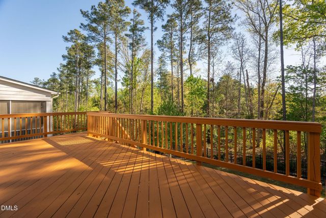 400 White Iris Loop, Cary, NC 27519