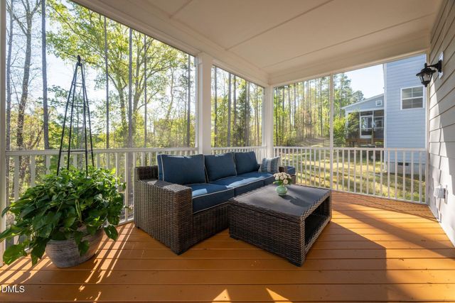 400 White Iris Loop, Cary, NC 27519