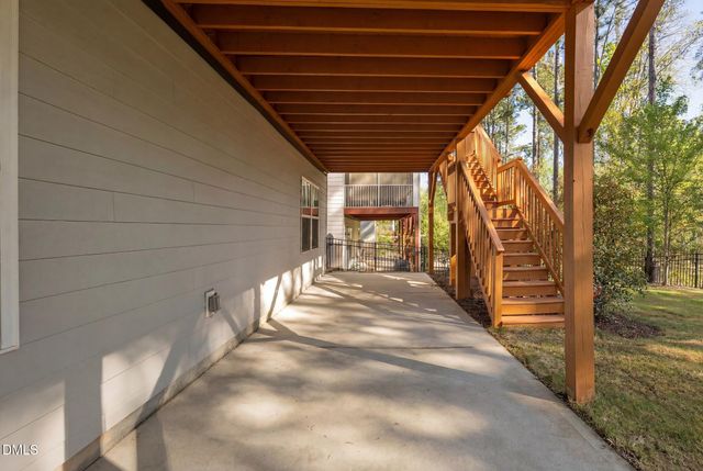 400 White Iris Loop, Cary, NC 27519