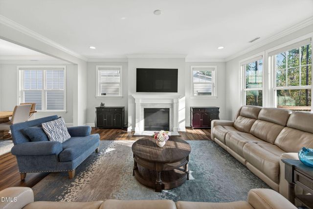 400 White Iris Loop, Cary, NC 27519