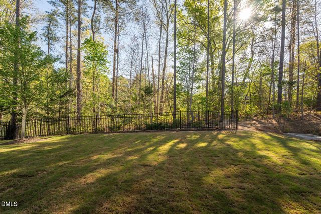 400 White Iris Loop, Cary, NC 27519