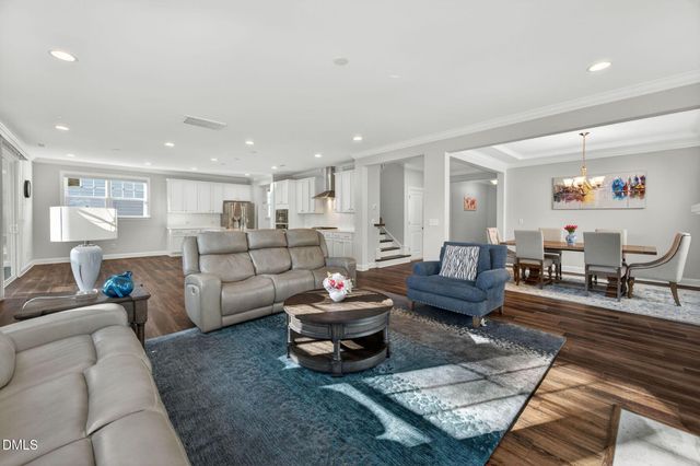 400 White Iris Loop, Cary, NC 27519