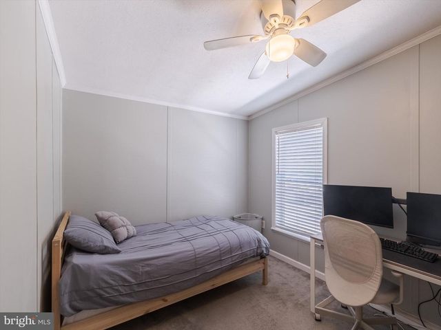 120 BRATTON DR, Norristown, PA 19403