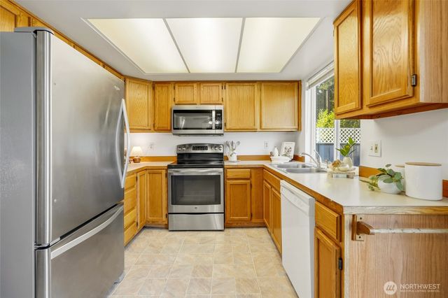 5219 172nd Street SW, Lynnwood, WA 98037