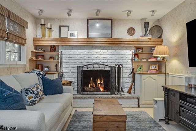 33 Pinkneyville Rd, Sparta Twp., NJ 07871