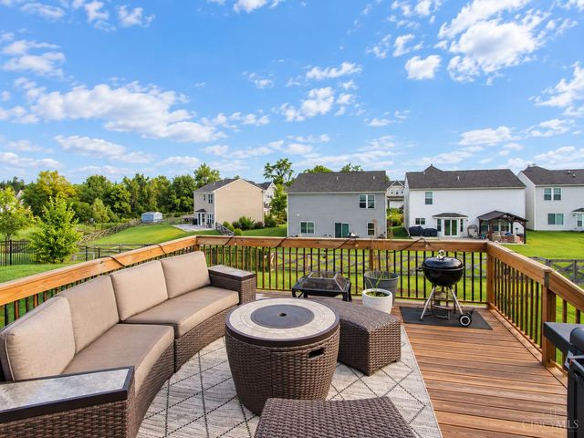 698 Kingly Terrace, South Lebanon, OH 45065