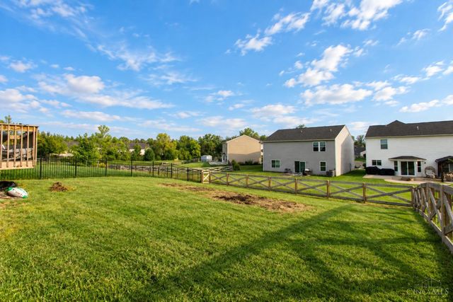 698 Kingly Terrace, South Lebanon, OH 45065