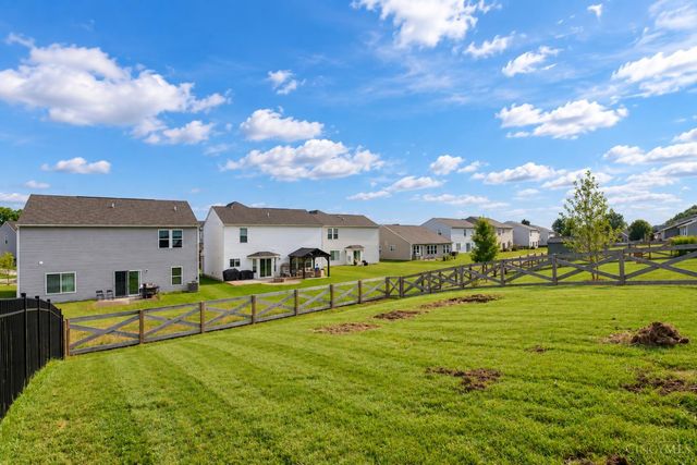 698 Kingly Terrace, South Lebanon, OH 45065