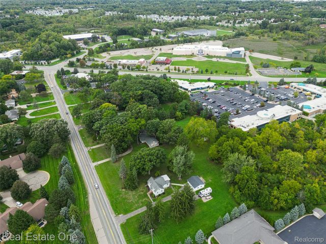 4233 McCandlish Road, Grand Blanc Charter Township, MI 48439