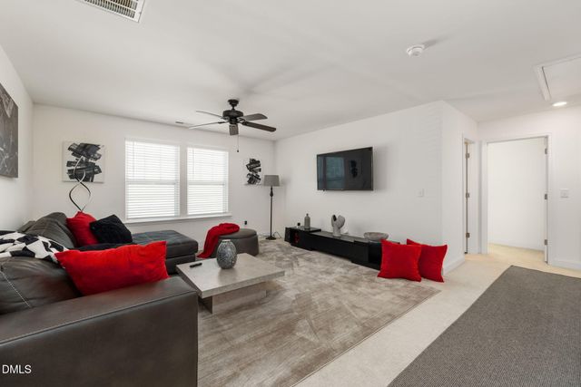 1273 Sidney Creek Drive, Zebulon, NC 27597