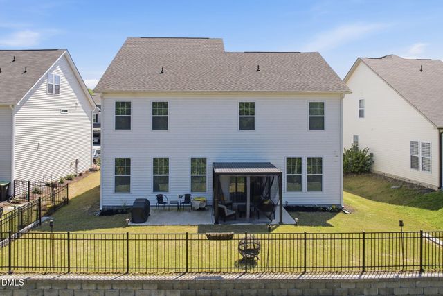 1273 Sidney Creek Drive, Zebulon, NC 27597