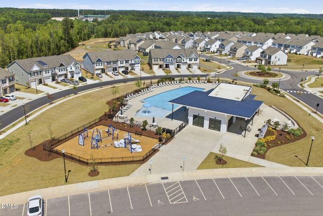 1273 Sidney Creek Drive, Zebulon, NC 27597